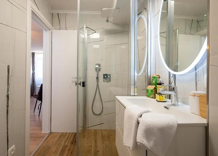 By The Sea - 24338 Trogir